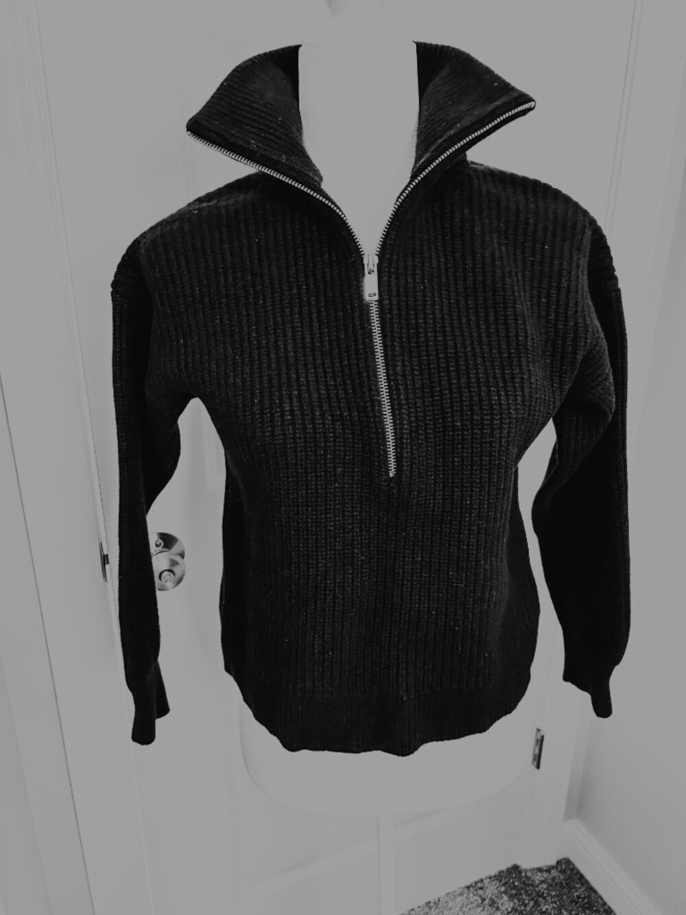 Everlane wool black ribbed half-zip turtleneck, size S